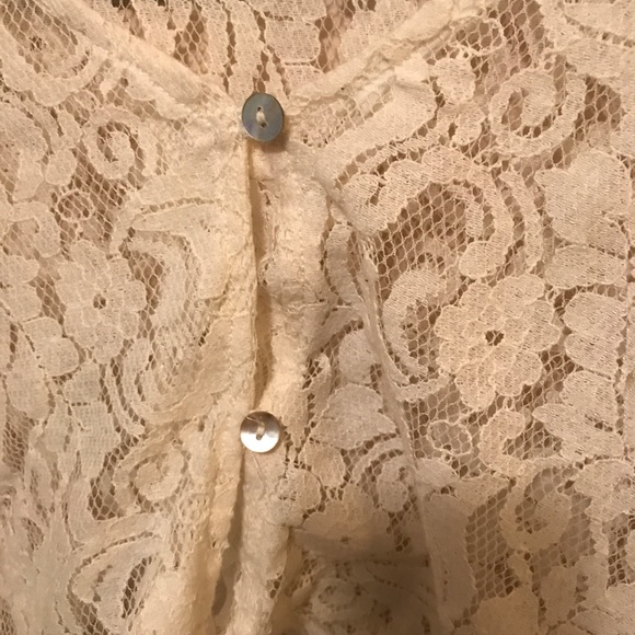 Kendall and Kylie top - Picture 3 of 5